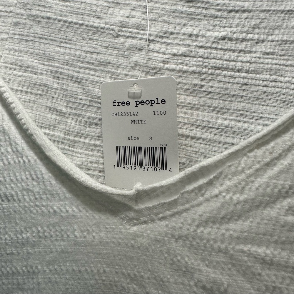 We The Free White Long Sleeve Asymmetrical Tunic - Picture 4 of 8